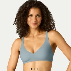 Bombas No Show Plunge Bralette 🩵